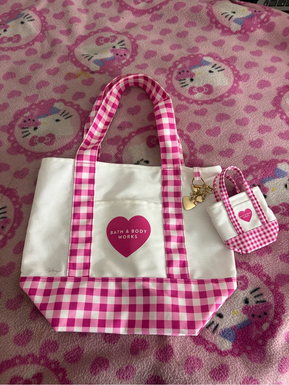 Bath & Body Works White & Pink Gingham Kids Tote with Heart Logo